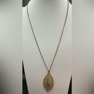 JESSICA SIMPSON GOLDTONE RHINESTONE LARGE PENDANT NECKLACE